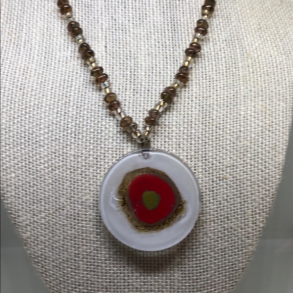 Unique Necklace - Picture 1 of 3